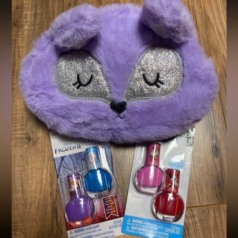 Girls Fanny Pack And Polish Bundle.